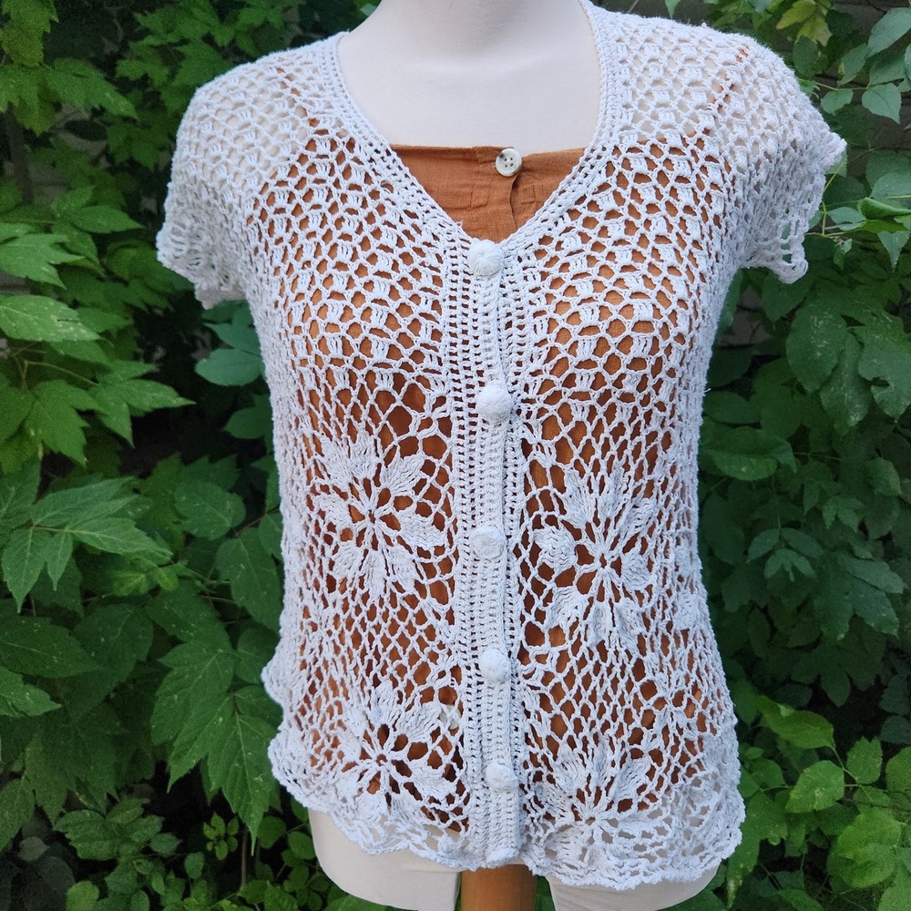 Crochet Knit Floral Button Up Top Bohemian Handmade‎ Cardigan Sweater vintage